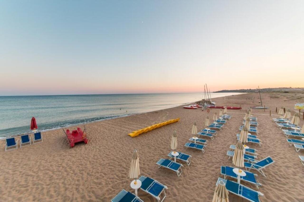 Paradise Beach Resort Selinunte Marinella di Selinunte Exteriör bild